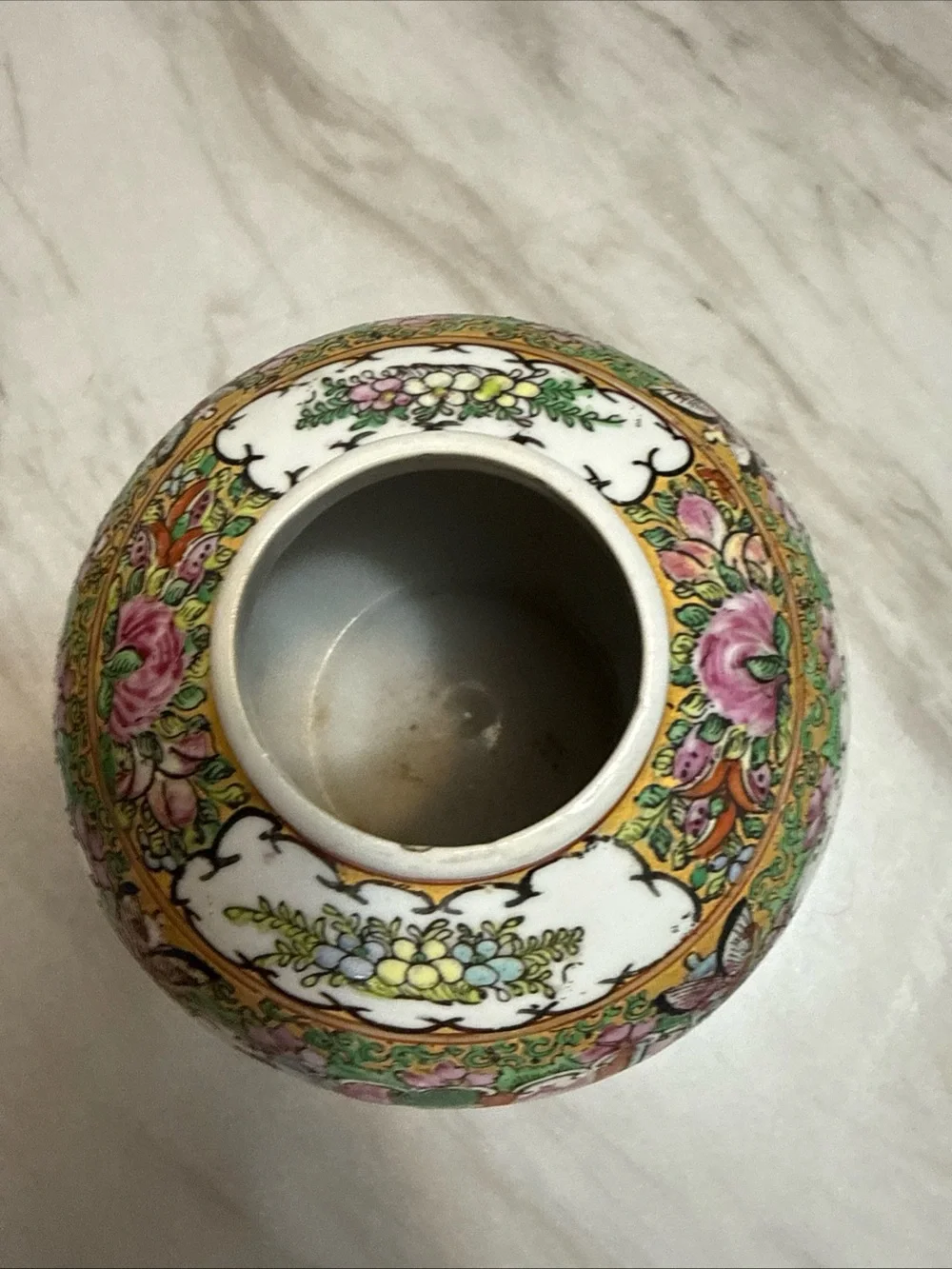 Vintage Japanese porcelain hand painted ginger vase with no lid
